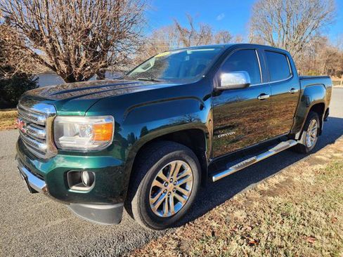 Used 2016 GMC Canyon SLT image 2