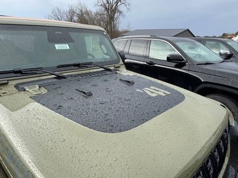 New 2026 Jeep Wrangler Unlimited Sport image 30