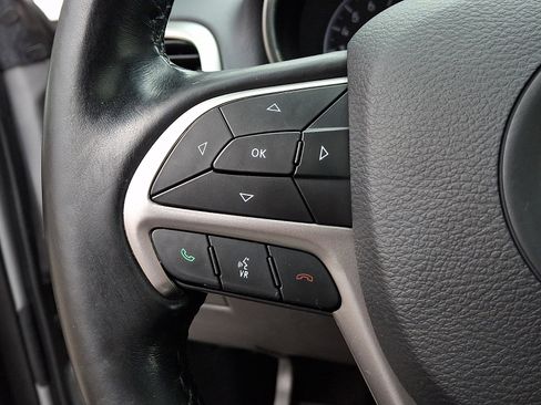 Certified 2020 Jeep Grand Cherokee Laredo w/ Quick Order Package 2BN North image 24