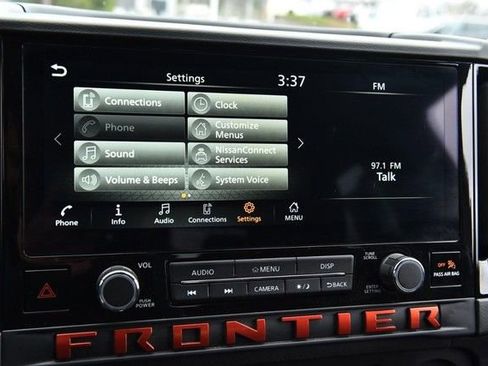 Certified 2025 Nissan Frontier PRO-4X w/ Pro Convenience Package image 21