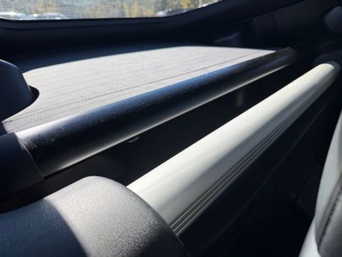 Used 2016 Nissan 370Z Touring image 8