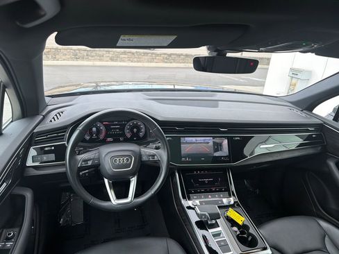 Used 2023 Audi Q7 2.0T Premium w/ Convenience Package image 13