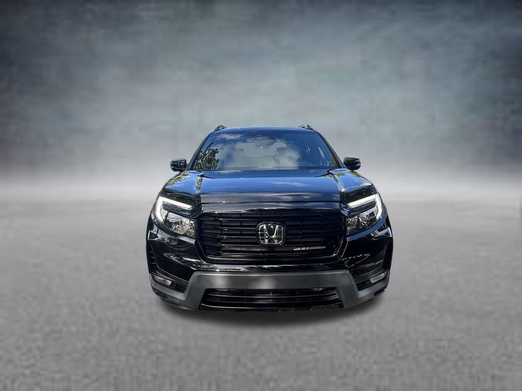 Used 2025 Honda Passport Black Edition image 2