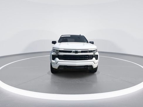 Used 2024 Chevrolet Silverado 1500 RST w/ Z71 Off-Road Package image 3