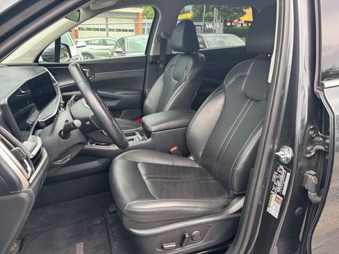Used 2024 Kia Sorento S AWD/4WD image 39
