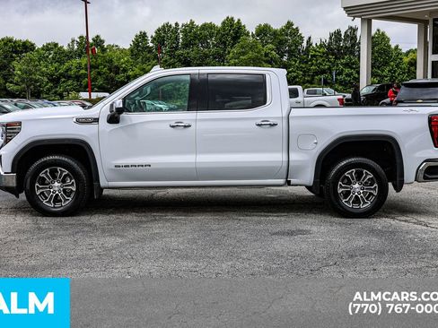 Used 2026 GMC Sierra 1500 SLT AWD/4WD image 9