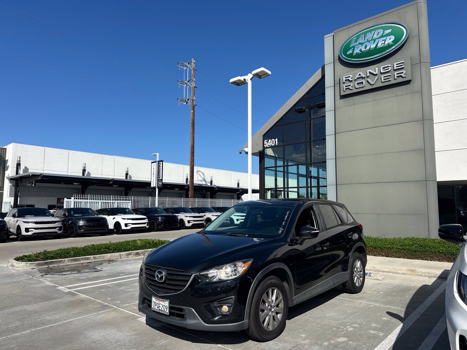 Used 2016 MAZDA CX-5 Touring FWD image 1