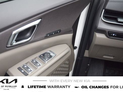 New 2026 Kia Carnival EX FWD image 27