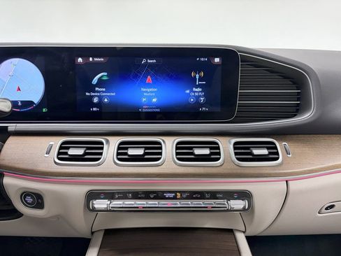 Used 2020 Mercedes-Benz GLE 350 4MATIC image 18
