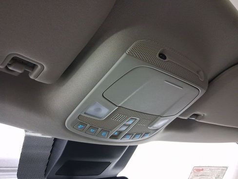 Used 2021 Ford Expedition Limited image 17