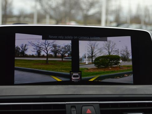 Used 2017 BMW 650i Coupe image 22