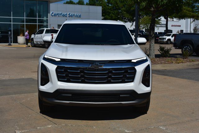 New 2027 Chevrolet Equinox LT w/ Safety and Technology Package FWD image 2