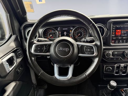 Used 2021 Jeep Wrangler Unlimited Sahara image 13