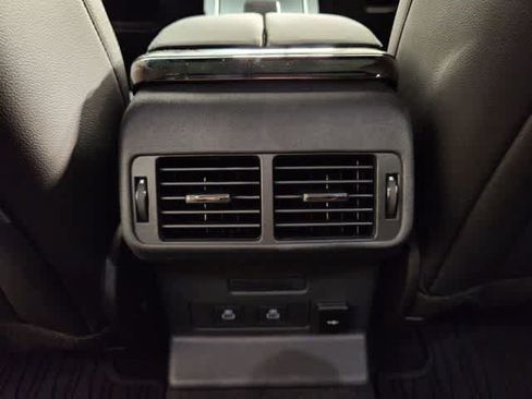 Used 2026 Land Rover Range Rover Velar S AWD/4WD image 30