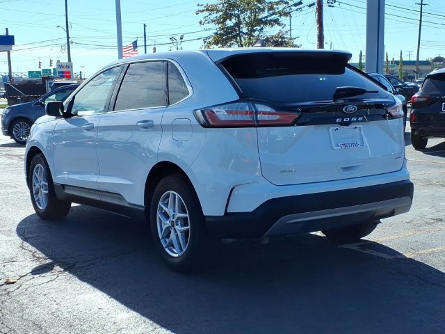 Used 2023 Ford Edge SEL AWD/4WD image 6