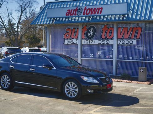 Used 2010 Lexus LS 460 AWD image 4