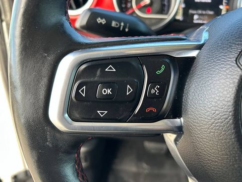 Used 2019 Jeep Wrangler Unlimited Rubicon w/ Cold Weather Group AWD/4WD image 14