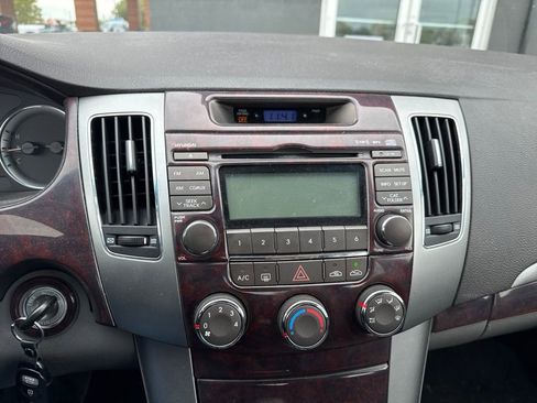 Used 2009 Hyundai Sonata SE FWD image 11