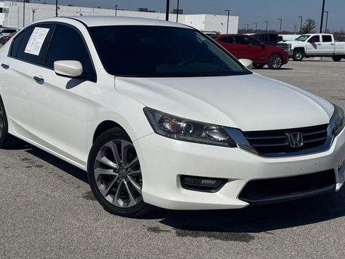 Used 2014 Honda Accord Sport image 2