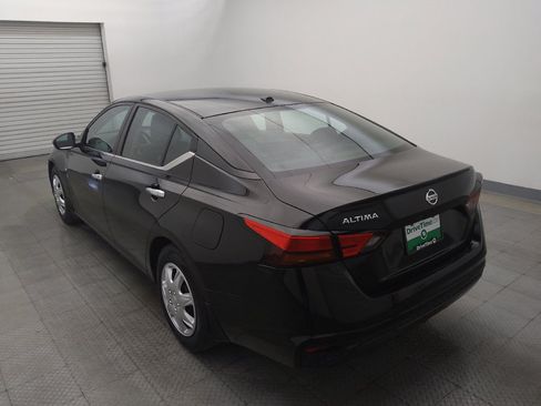 Used 2020 Nissan Altima 2.5 S FWD image 5
