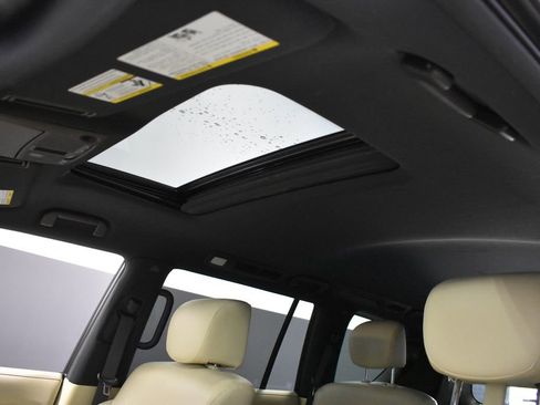 Used 2021 INFINITI QX80 Sensory w/ All-Season Package image 18