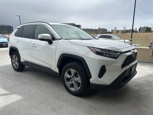 Used 2023 Toyota RAV4 XLE w/ Convenience Package image 2