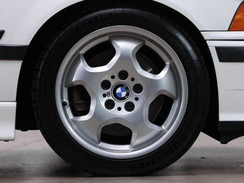 Used 1996 BMW M3 Coupe image 29