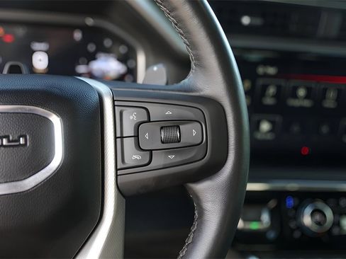 Used 2024 GMC Sierra 1500 Denali image 16