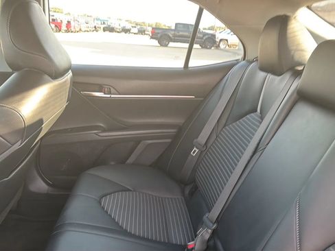Used 2022 Toyota Camry SE FWD image 41