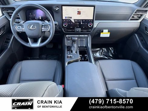 Used 2025 Lexus GX 550 AWD/4WD image 29