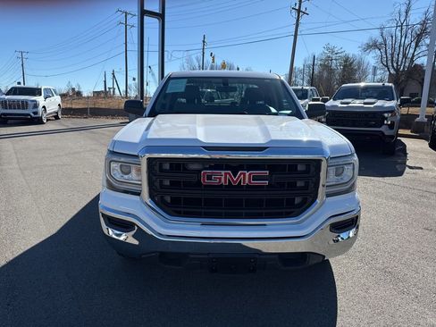 Used 2016 GMC Sierra 1500 2WD Double Cab w/ Sierra Convenience Package image 8