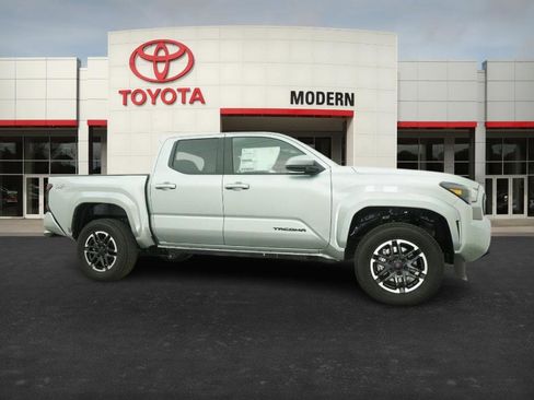 New 2025 Toyota Tacoma TRD Sport image 28