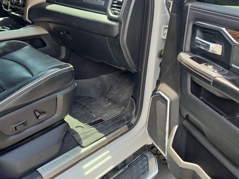 Used 2021 RAM 2500 Laramie AWD/4WD image 29