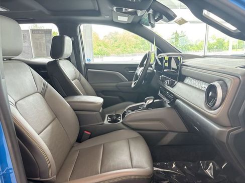 Certified 2023 Chevrolet Colorado ZR2 w/ ZR2 Convenience Package III image 18