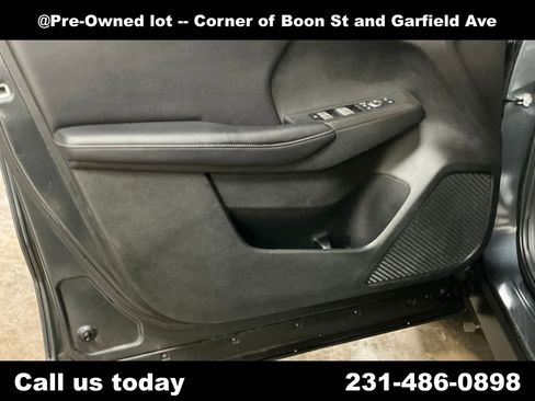 Used 2024 Mitsubishi Outlander SE AWD/4WD image 13