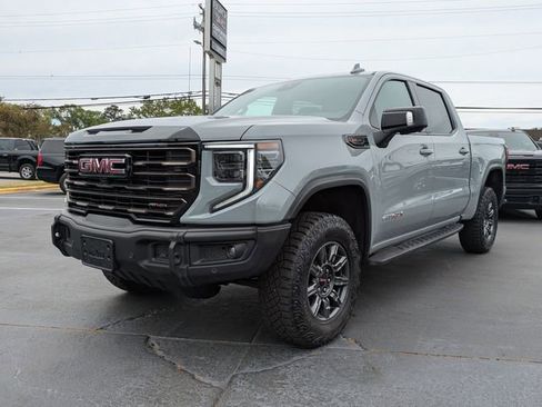 Used 2025 GMC Sierra 1500 AT4X AWD/4WD image 29