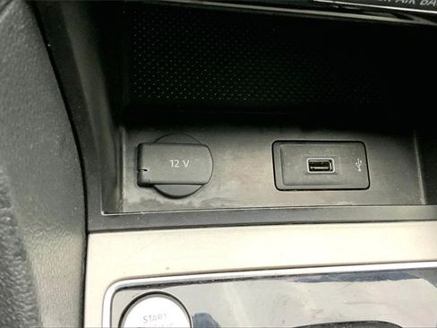 Used 2022 Volkswagen Passat 2.0T R-Line image 33