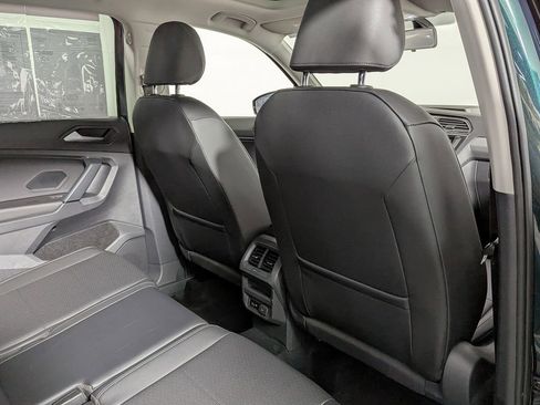 Used 2019 Volkswagen Tiguan SE FWD image 34