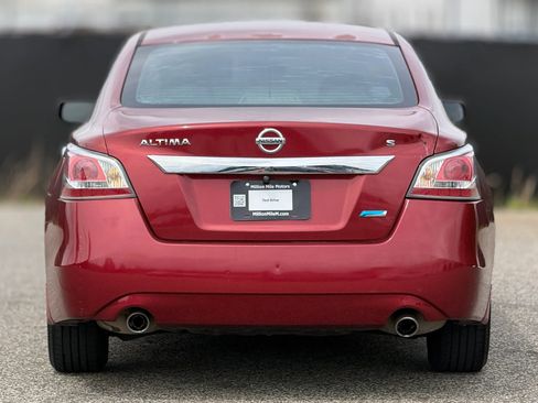 Used 2014 Nissan Altima 2.5 S image 4