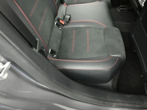 Used 2022 Mercedes-Benz CLA 250 4MATIC image 27