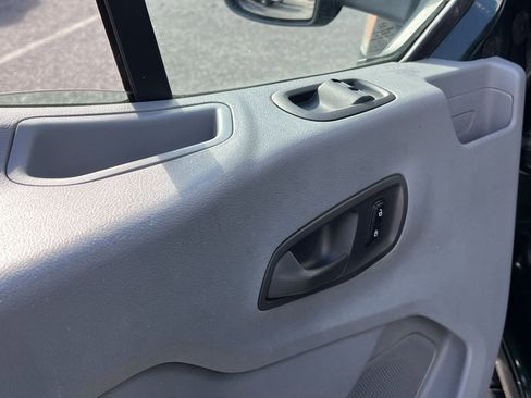 Used 2015 Ford Transit 350 XLT image 13