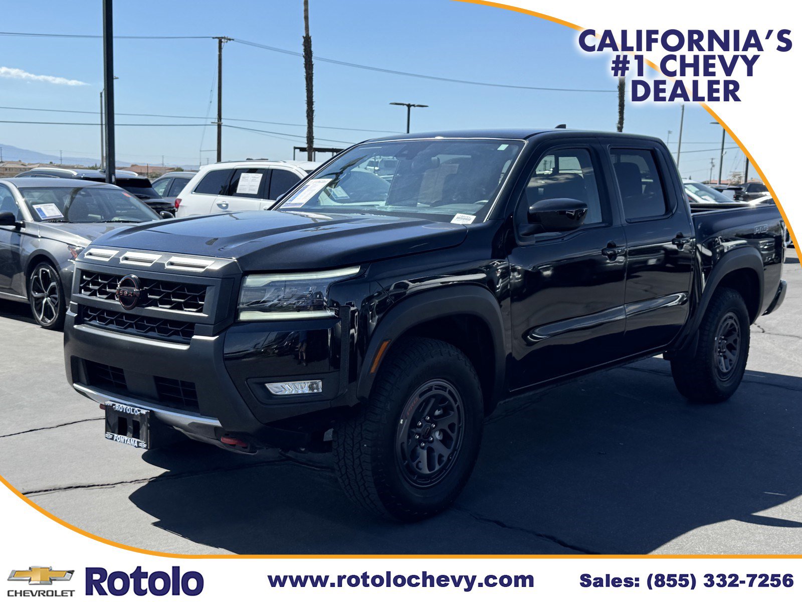 Used 2026 Nissan Frontier PRO-4X AWD/4WD image 3
