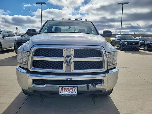 Used 2017 RAM 2500 Tradesman w/ Chrome Appearance Group image 7