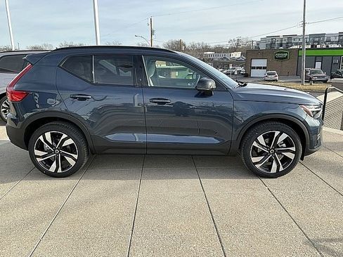 New 2026 Volvo XC40 B5 Ultra w/ Climate Package image 7