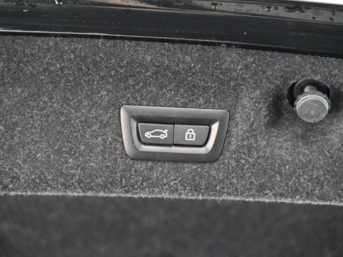 Used 2022 BMW 440i xDrive Coupe w/ Premium Package image 39