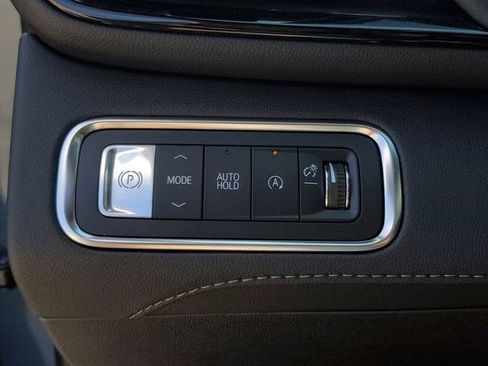 New 2026 Buick Enclave Avenir w/ Super Cruise Package FWD image 29
