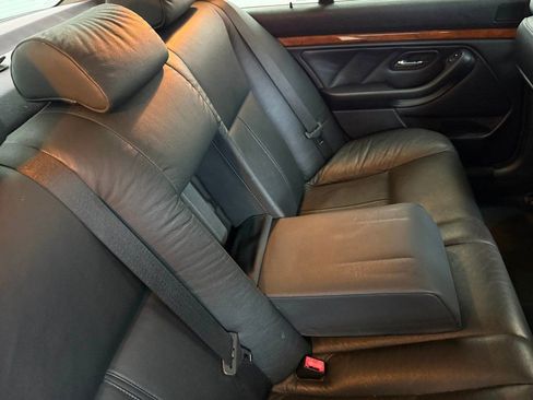 Used 2000 BMW 540i Sedan image 46