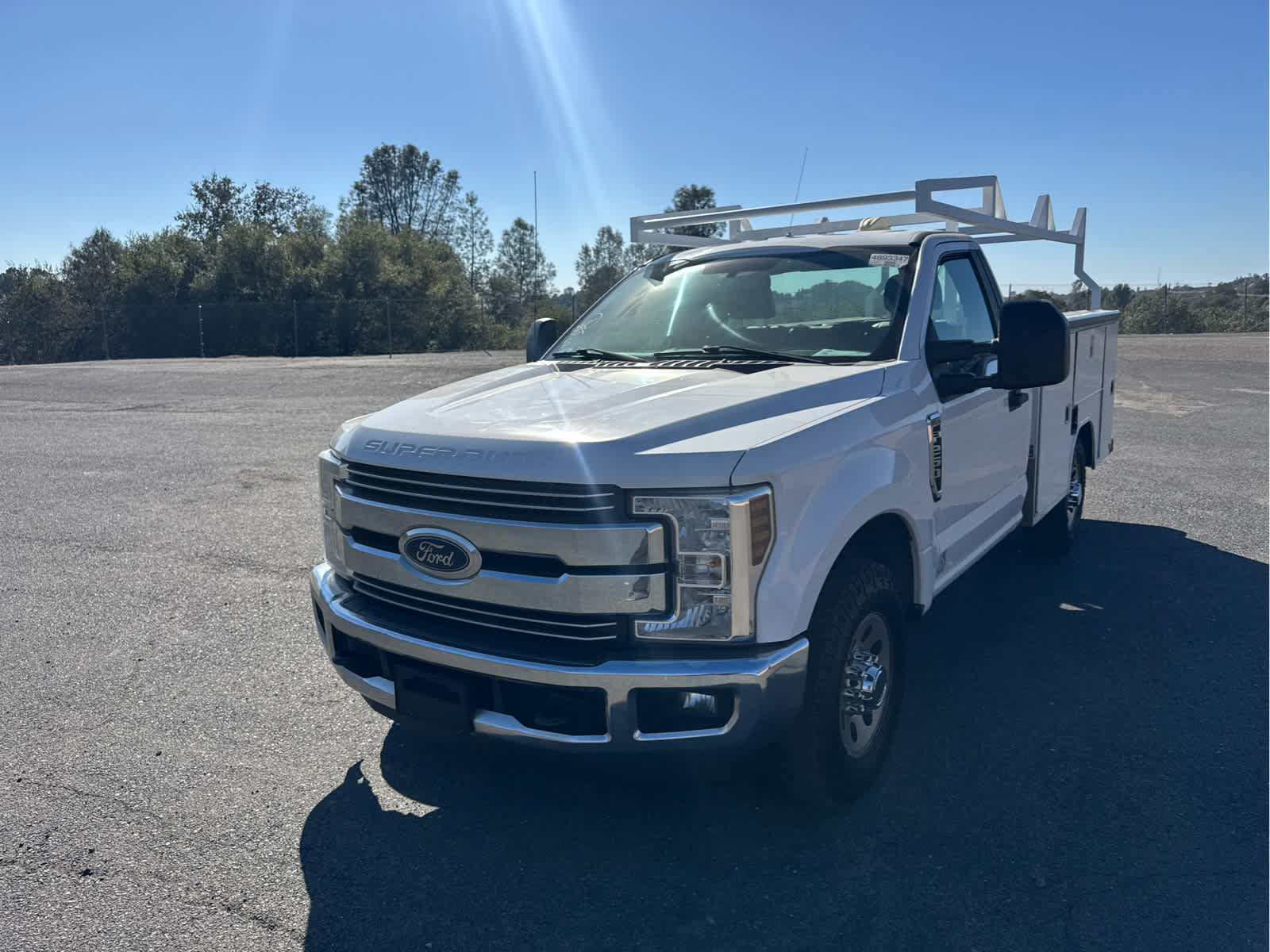 Used 2018 Ford F250 XL RWD image 1