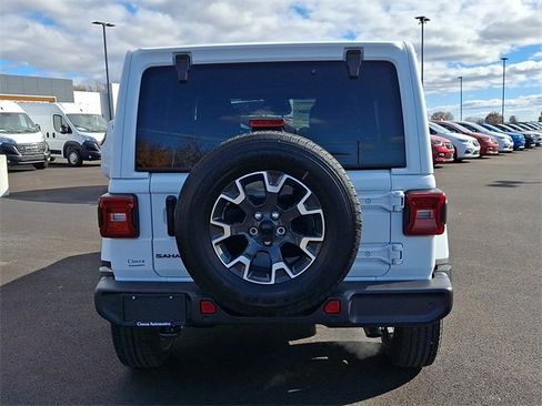 New 2026 Jeep Wrangler Sahara image 9