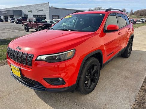 Used 2021 Jeep Cherokee Latitude Plus AWD/4WD image 52
